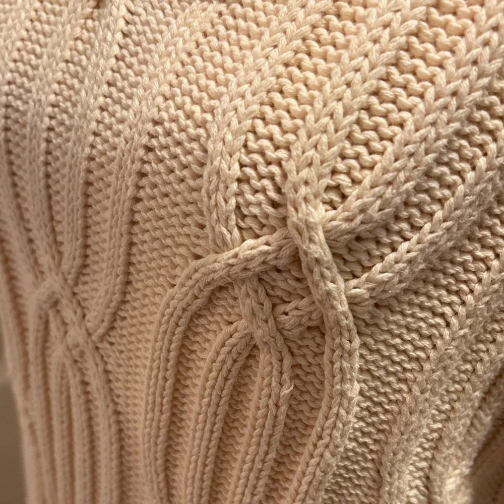 J. Jill ivory cable knit sweater size M 100% Cotton